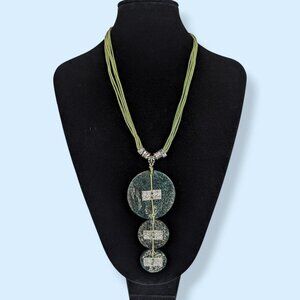 (2/$20) Green Acrylic Pendant Necklace